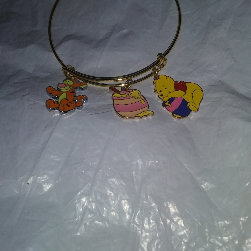 Winnie the pooh and tigger honey pot bracelet - Picture 2 of 9